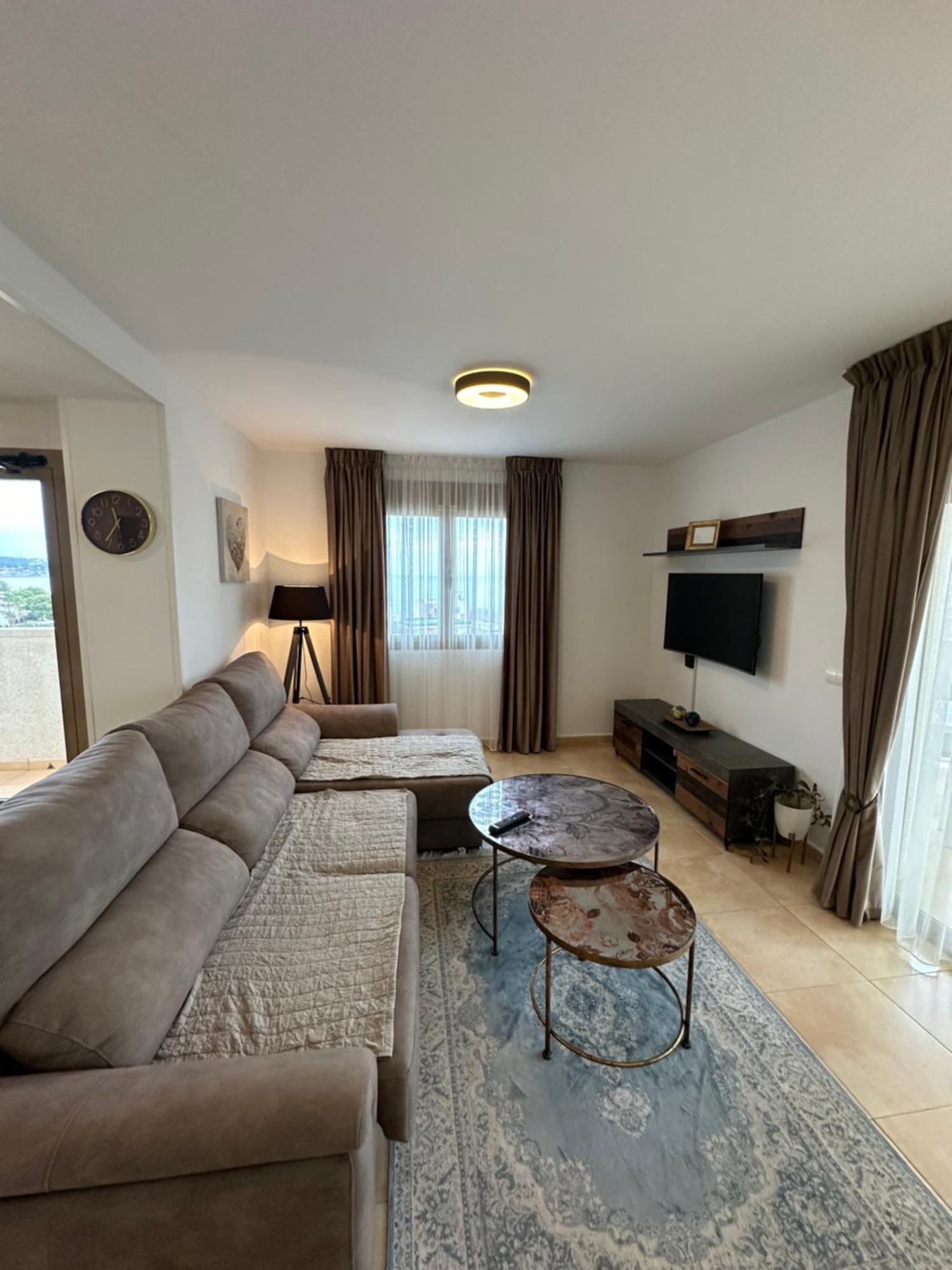 Esmeralda Apartamento *